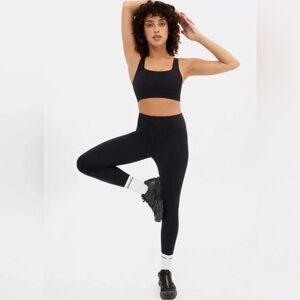 Girlfriend Collective Black Compressive High-Rise Legging size small